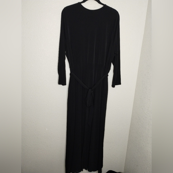 Torrid Maxi Studio Knit Surplice Wrap Dress Black Size 2X - Picture 5 of 8
